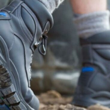 7 Rekomendasi Sepatu Safety Kulit Asli, ada yang lokal!
